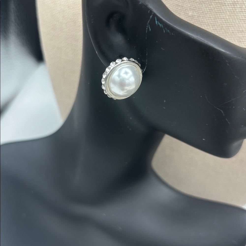 Classic Pearl Button Stud Earrings - White Pearl